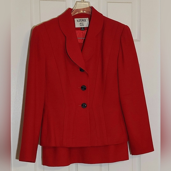 Kasper Jackets & Blazers - KASPER | 4P 1990s Vintage Deep Red 2PC Crepe Suit w/Skirt. Fully lined.